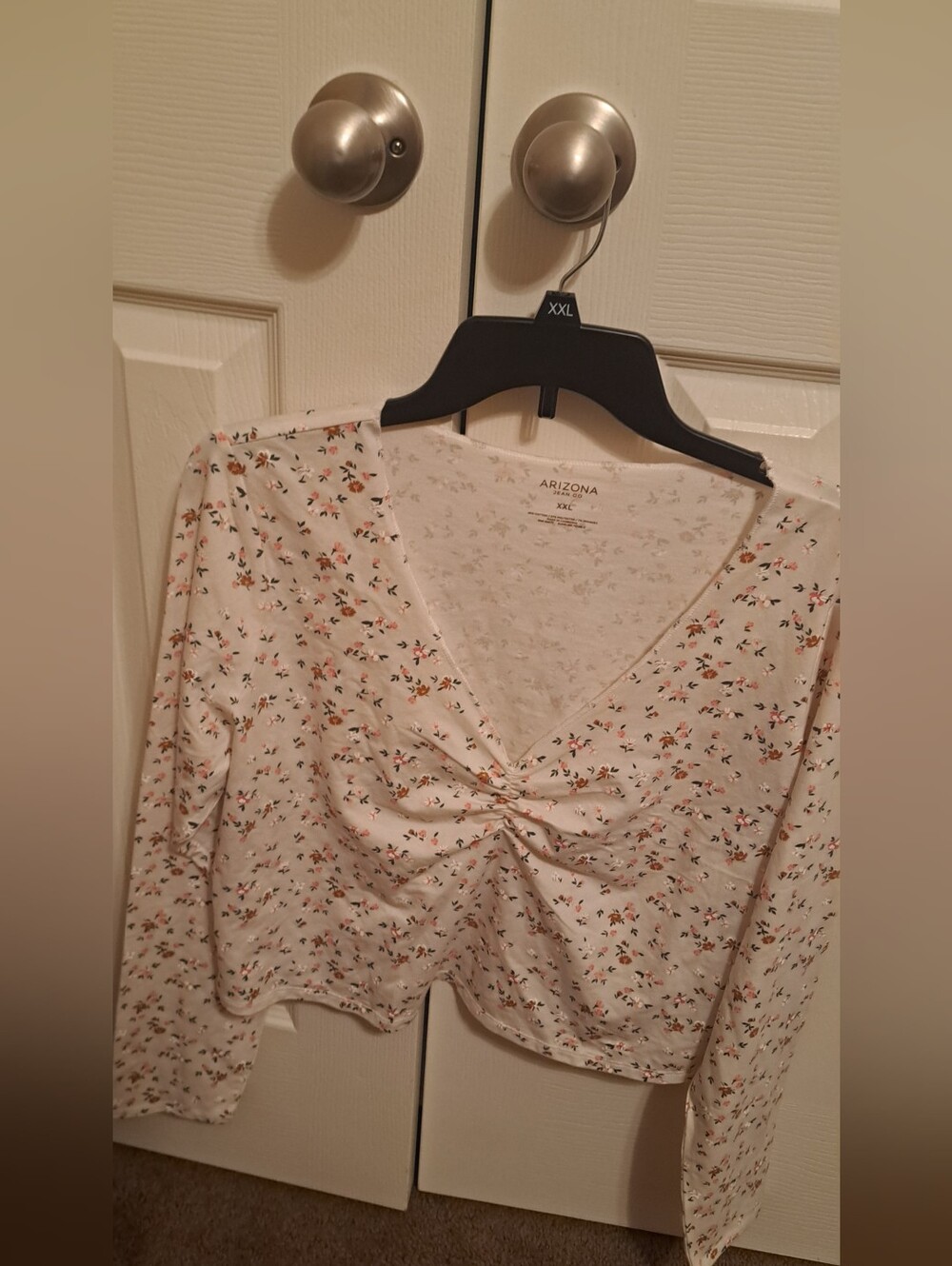Arizona Jean Company Girls' Cream Floral Twist-Front Crop Top NWT